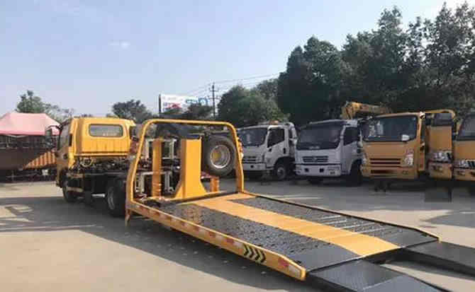 康平汽车中途维修案例